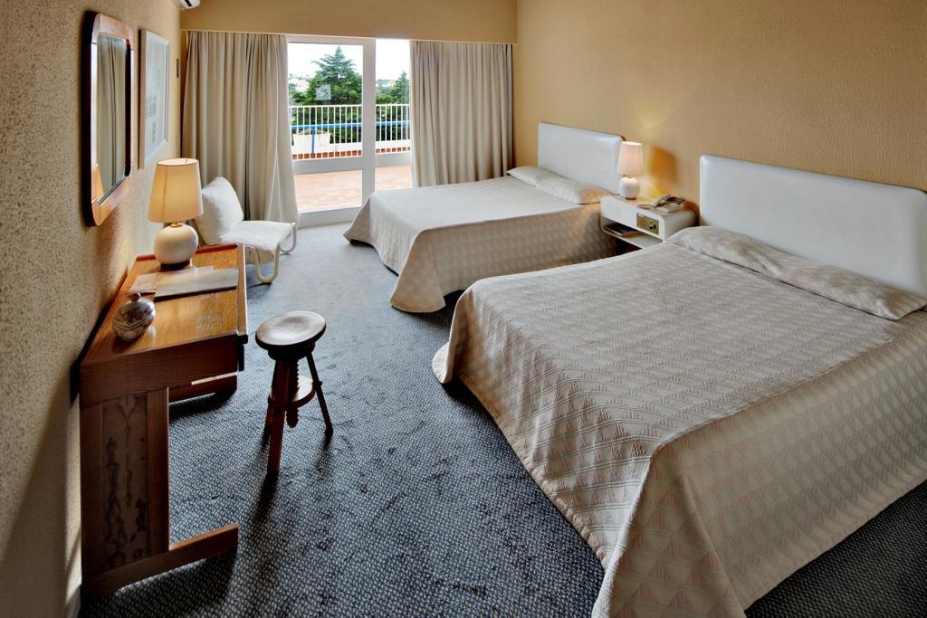 Carvoeiro Hotel מראה חיצוני תמונה